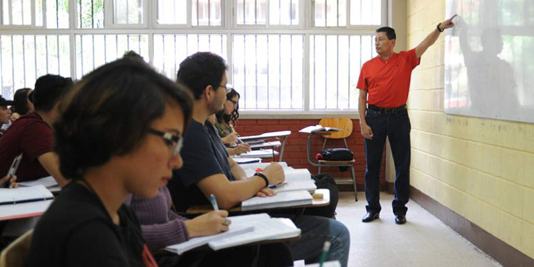 Sitraunah denuncia despidos de docentes