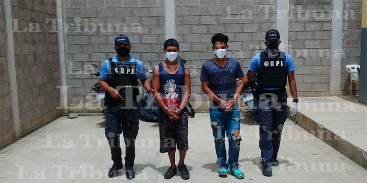 Capturan a dos integrantes de banda delictiva "Los Cachi" en Olancho
