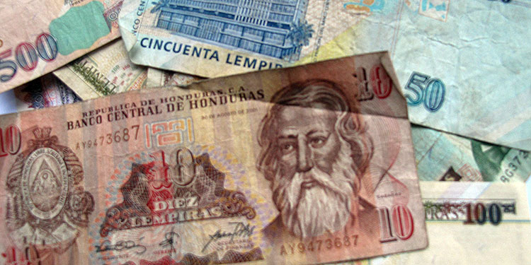 El lempira se deprecia 20 centavos a cierre de mayo