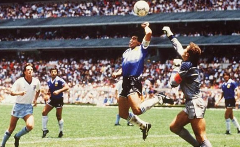 Maradona, a 34 años de sus goles a Inglaterra: "Me sigue emocionando"