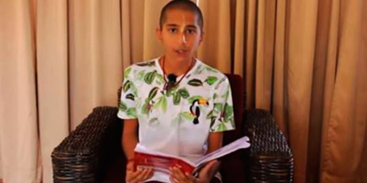 Niño astrólogo que supuestamente predijo el COVID-19, vaticina catástrofe en 2021 (Video)