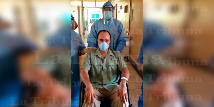 ¡Sí se pudo! gritan salubristas y paciente al vencer el COVID-19 en hospital El Tórax (Video)