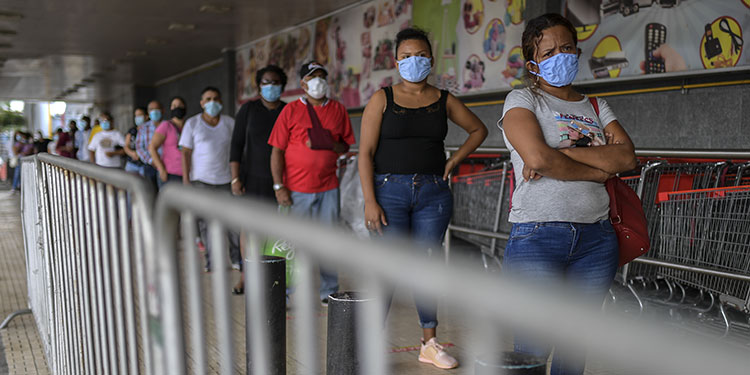 Evolución de la pandemia en Sudamérica y Centroamérica preocupa mucho en OMS