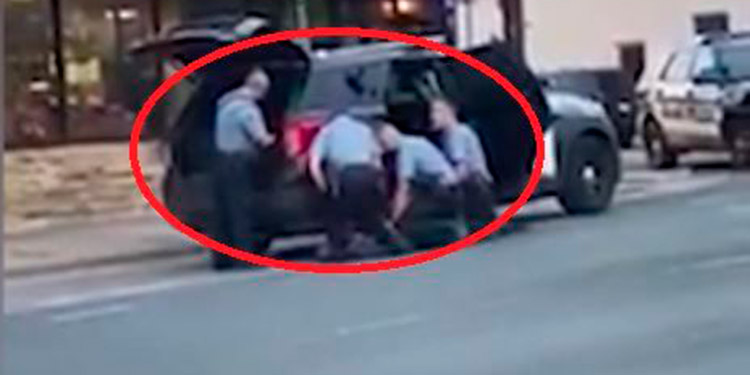 Otros 3 policías encausados por muerte de George Floyd (Video)