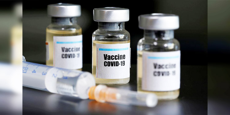 AstraZeneca estima distribuir la vacuna de la COVID-19 a finales de marzo
