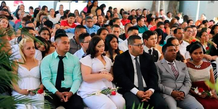 “Tortolitos” no podrán casarse en agosto al quedar suspendidas todas las bodas gratis