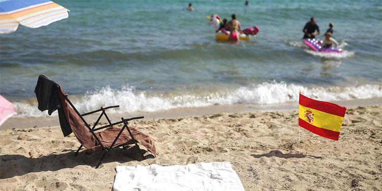 Reapertura del turismo está aumentando contagios en Europa