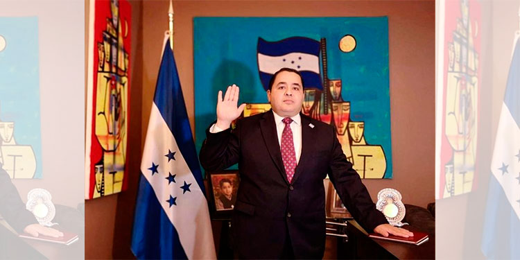 Luis Cordero juramentado como nuevo embajador de Honduras ante OEA