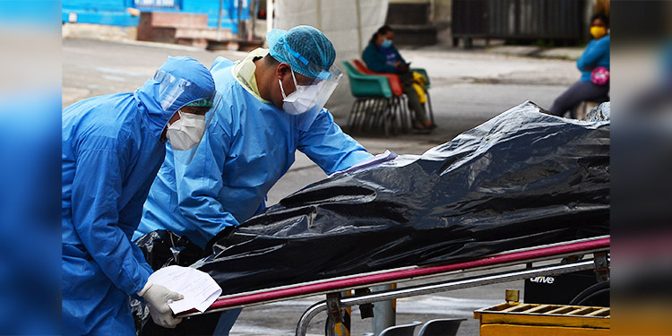 Hospitales capitalinos reportan 24 muertos por COVID-19