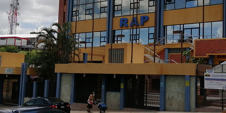 El RAP reduce tasas de interés para préstamos vivienda y consumo