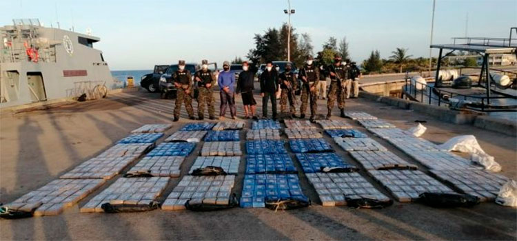 Más de 900 kilos de supuesta cocaína encontraron en embarcación de Brus Laguna
