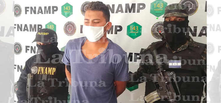 Capturan a supuesto pandillero de la 18 en colonia Los Pinos (Video)