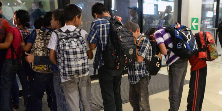 La CIDH expresa preocupación por detención en hoteles de niños migrantes en EEUU