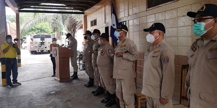 Capitán asume comandancia de Bomberos en Choluteca