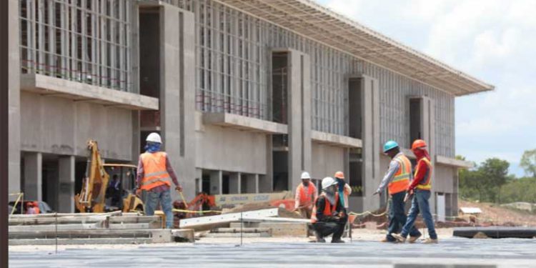 BCIE: Aeropuerto Palmerola reactivará la economía a principios del próximo año