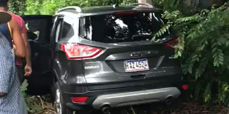 Pistoleros ultiman propietario de “car-wash” tras perseguir su auto
