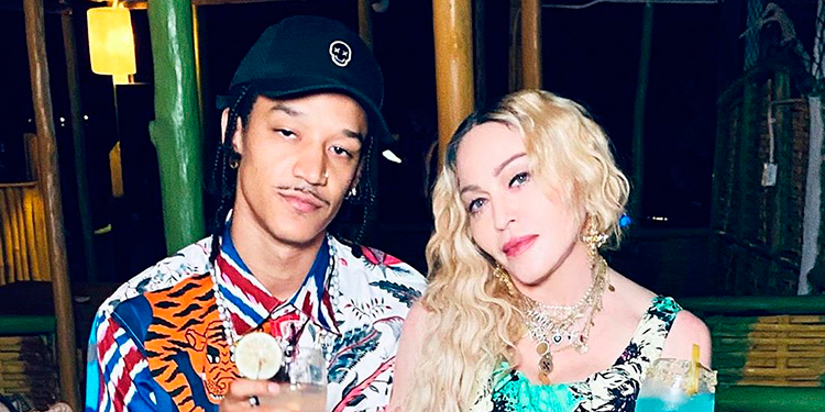 Madonna celebra sus 62 años en Jamaica en una fiesta con su novio y sus hijos