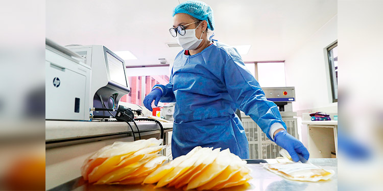 Científicos logran avances en tratamiento con plasma contra la COVID-19