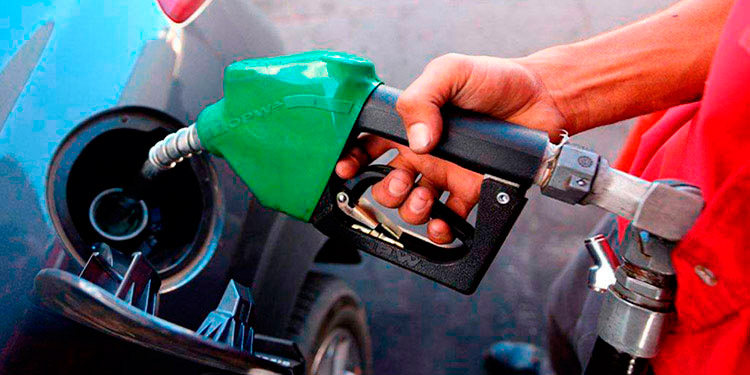 Consumo de combustibles crece al reabrir la economía