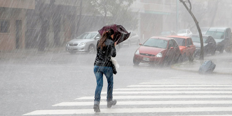Olancho e Islas de la Bahía entre los departamentos que afectarán las fuertes lluvias pronosticadas para el miércoles