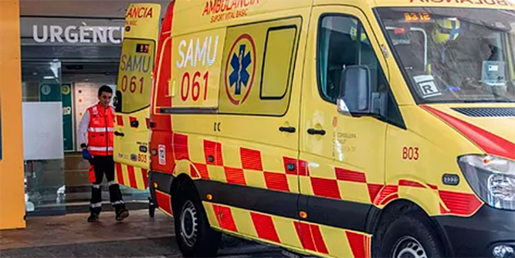 Un niño de 13 años da siete puñaladas a su padre porque le quitó el móvil