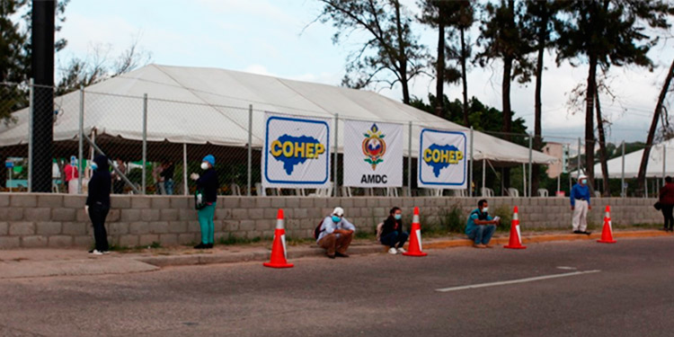 FONAC realiza veeduría social en triaje del Bazar del Sábado