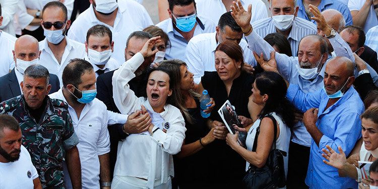 Suben los contagios en Líbano tras la explosión del puerto