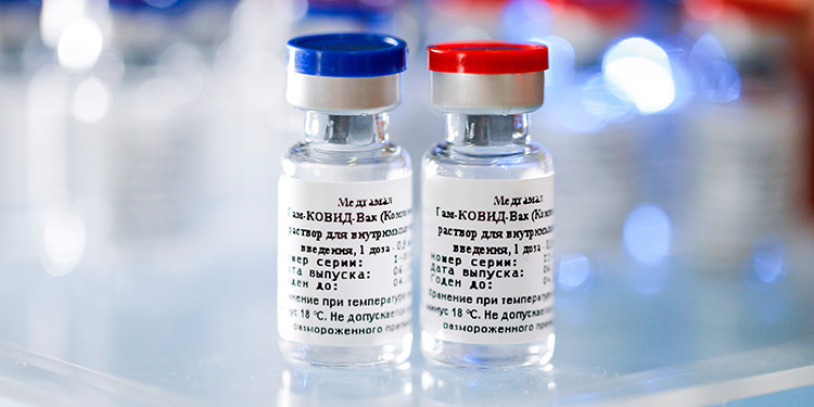Rusia produce las primeras 15,500 dosis de su vacuna anti-COVID-19