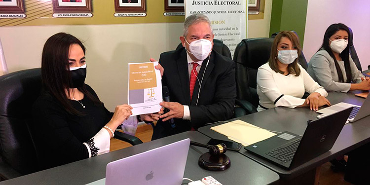 Gaudi Alejandra Bustillo asume presidencia del TJE