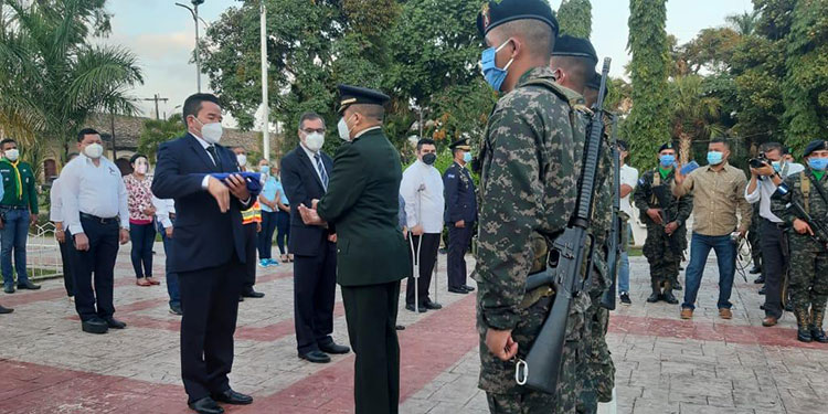 Se celebra el 199 aniversario patrio rumbo al bicentenario