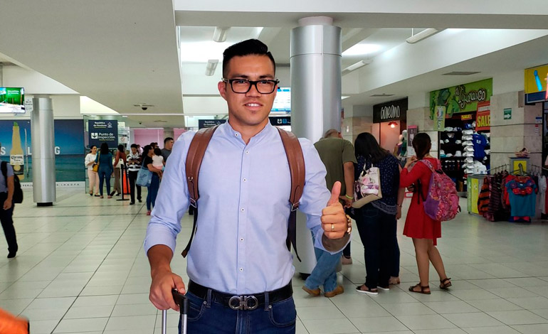 Escalante: "Jugaría en Honduras mientras no abran fronteras en Canadá"