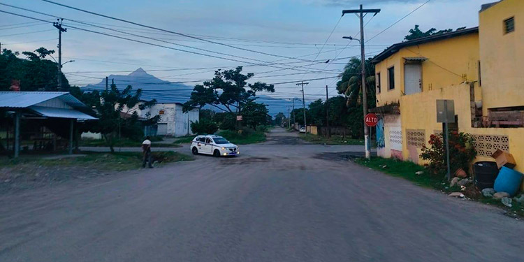 Ceibeños verán finalizada la construcción de la Calle 8