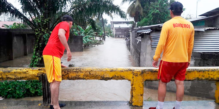 Alerta amarilla para 6 departamentos y verde para 8 por las lluvias