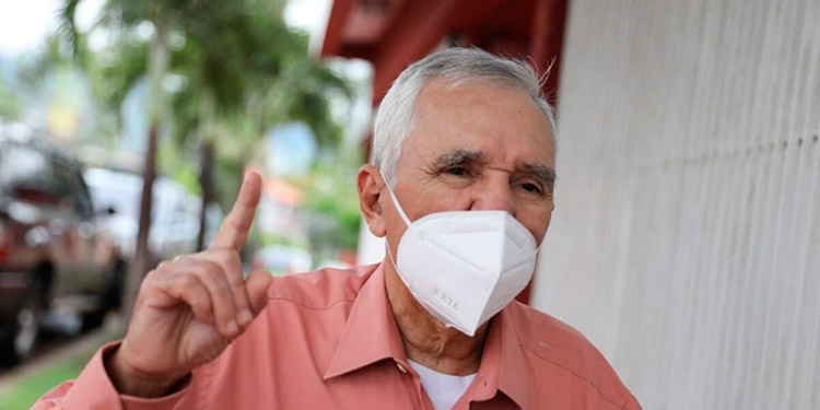Advierte infectólogo: Pandemia está en etapa de “meseta”