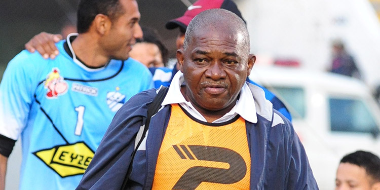 De luto fútbol ceibeño por muerte de "Nango" Martínez