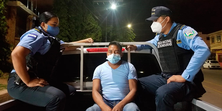Policía penitenciario es capturado por homicidio