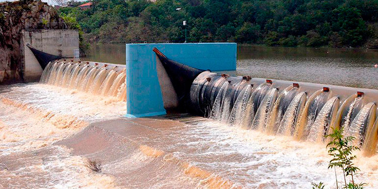 Sanaa: Almacenamos agua para enfrentar el próximo verano