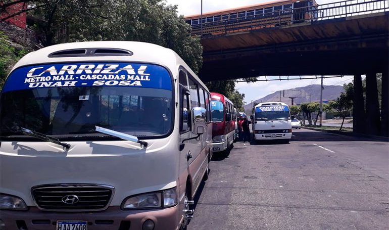 Transporte interurbano anuncia paro nacional a partir del lunes