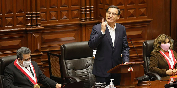 El presidente de Perú invoca a la unidad tras superar el pedido de destitución