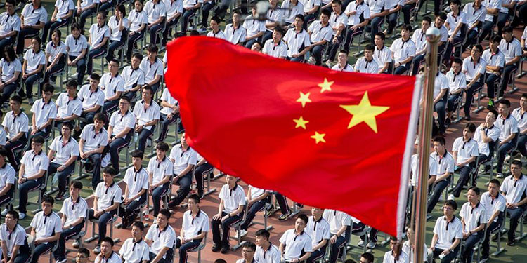 Condenan a un hombre a dos años de cárcel en China por saltarse la cuarentena