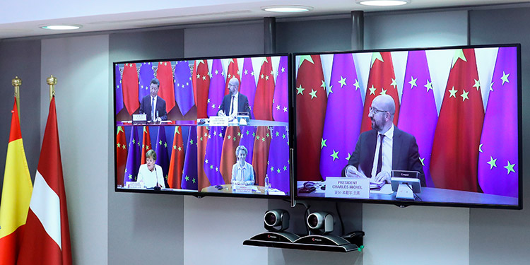 Comienza la cumbre en la que la UE espera dar un impulso al pacto de inversiones con China