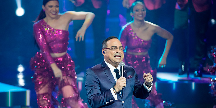 Gilberto Santa Rosa lanza disco ‘Colegas’, una joya musical plagada de sabor (Video)