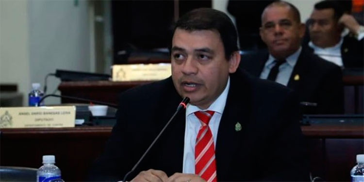 Diputado liberal: "CREE y ODS solo se pronuncian cuando se favorece al pueblo"