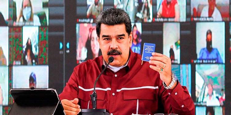 Maduro insta a la UE a enviar una ‘comisión’ que observe las legislativas ‘en privado’