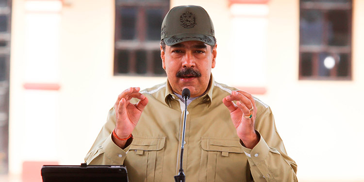 Maduro acusa a Pompeo de llamar a la región "a una guerra contra Venezuela"