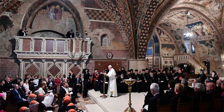El papa viajará a la ciudad del santo que inspiró su nombre