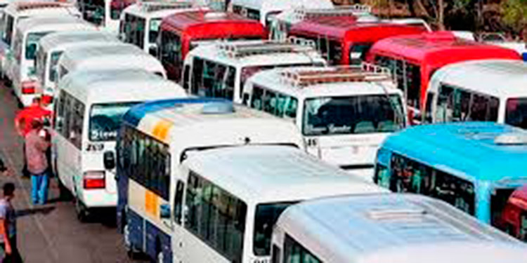 Transportistas anuncian paro de labores para este lunes