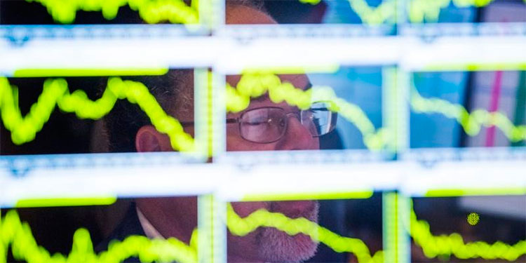 Tres empresas se disputan primera refinería que será vendida por Petrobras