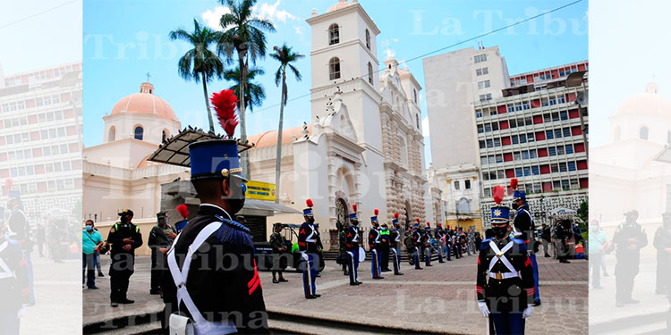 Celebran llegada de Pliegos de Independencia en la capital (Galería)