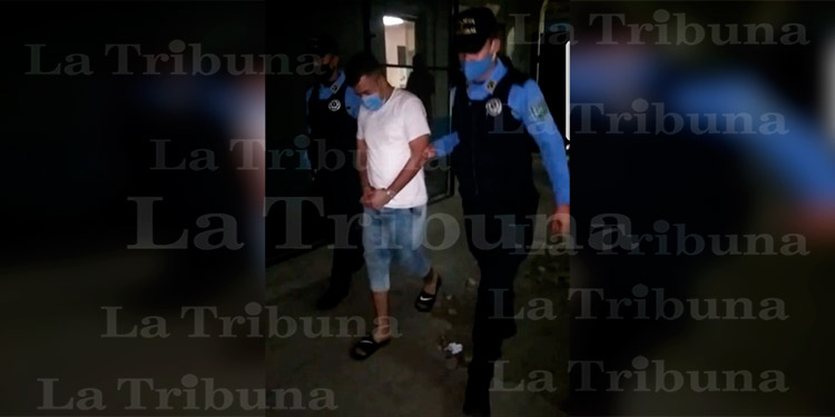 Por la muerte de tres jóvenes cae hombre en El Porvenir